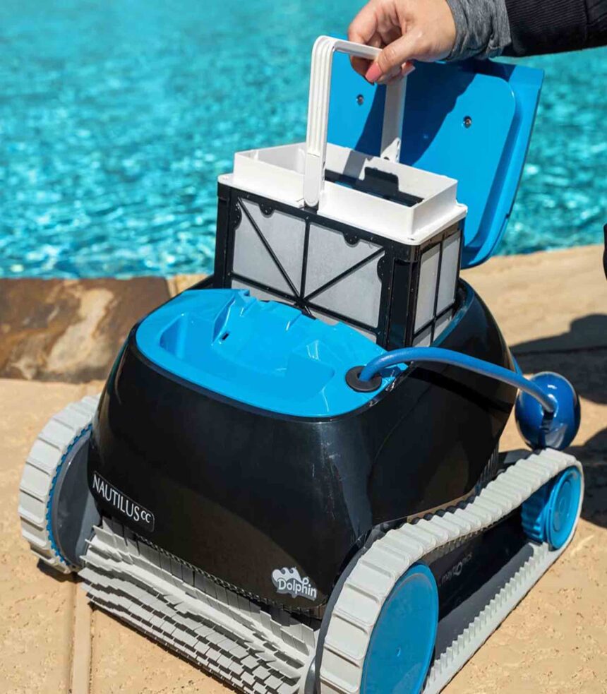Dolphin Nautilus cc Automatic Robotic Pool Cleaner